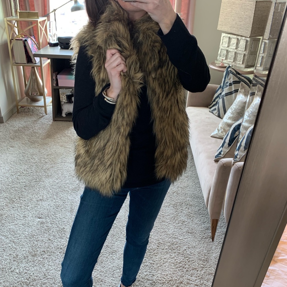 Ci Sono Faux Fur Vest with Pockets - New!